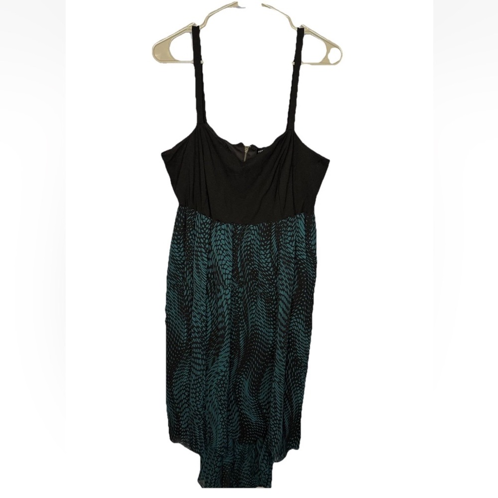 Torrid Woman’s Spaghetti Strap Dress Multi-Color Plus Size 18